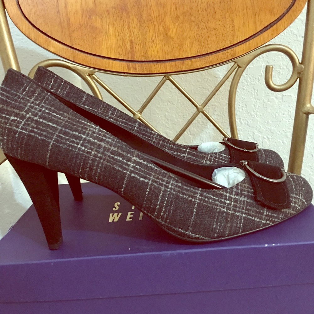 NIB Stuart Weitzman Classic Gray Plaid Pumps